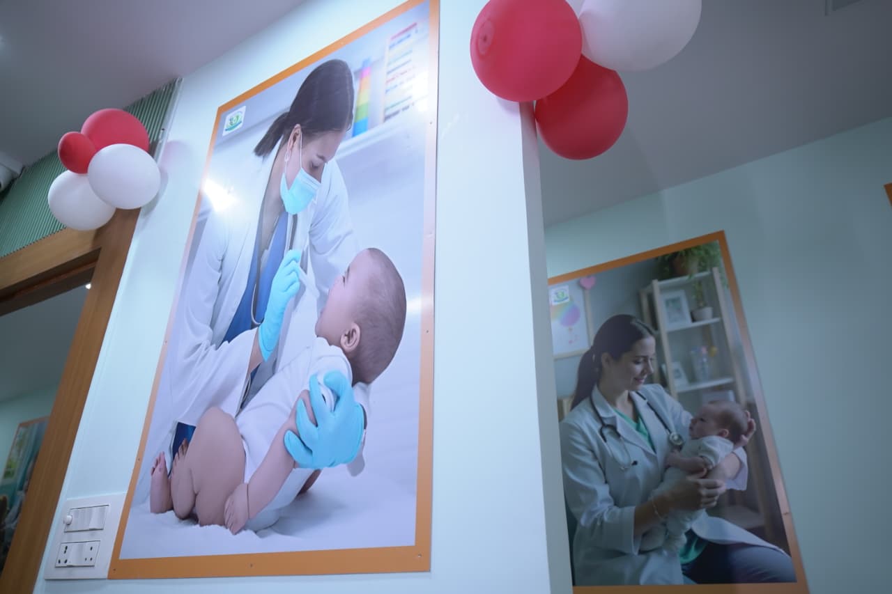 Doctor examining a child patient